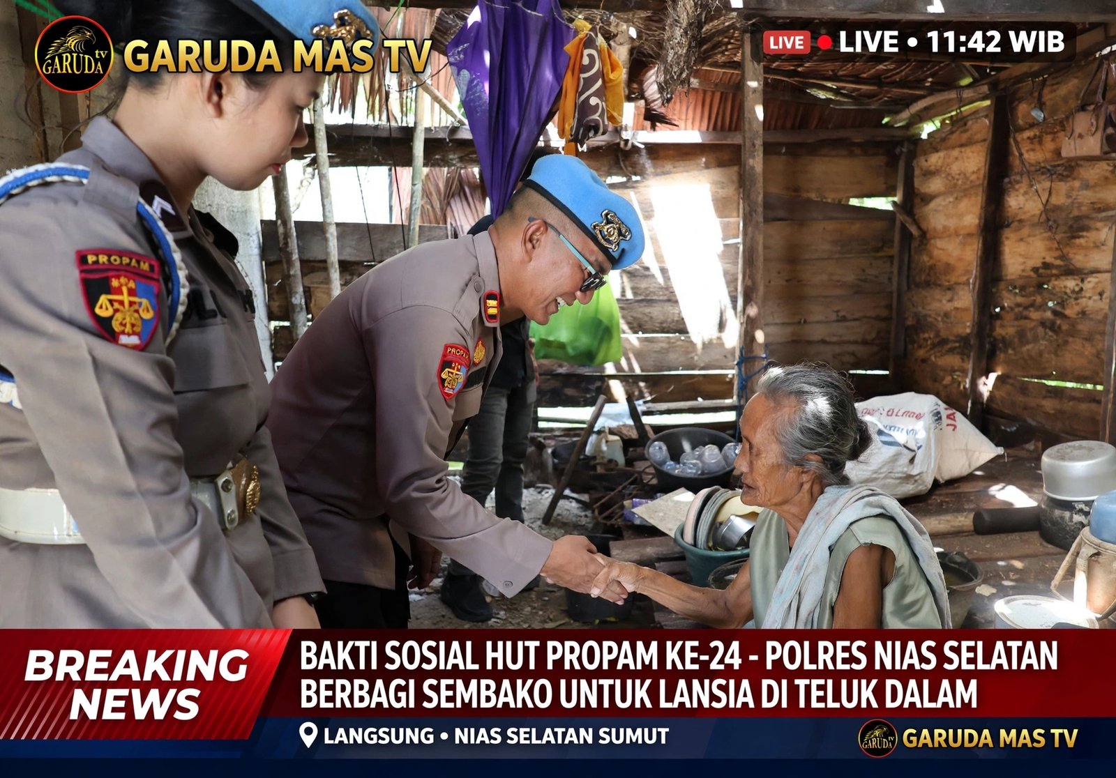 Peringati Hari Jadi ke-24, Sipropam Polres Nias Selatan Bagikan Sembako ke Lansia di Teluk Dalam